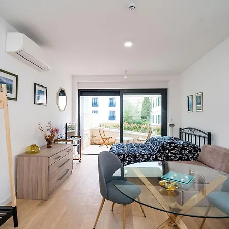 Moskar Apartment *